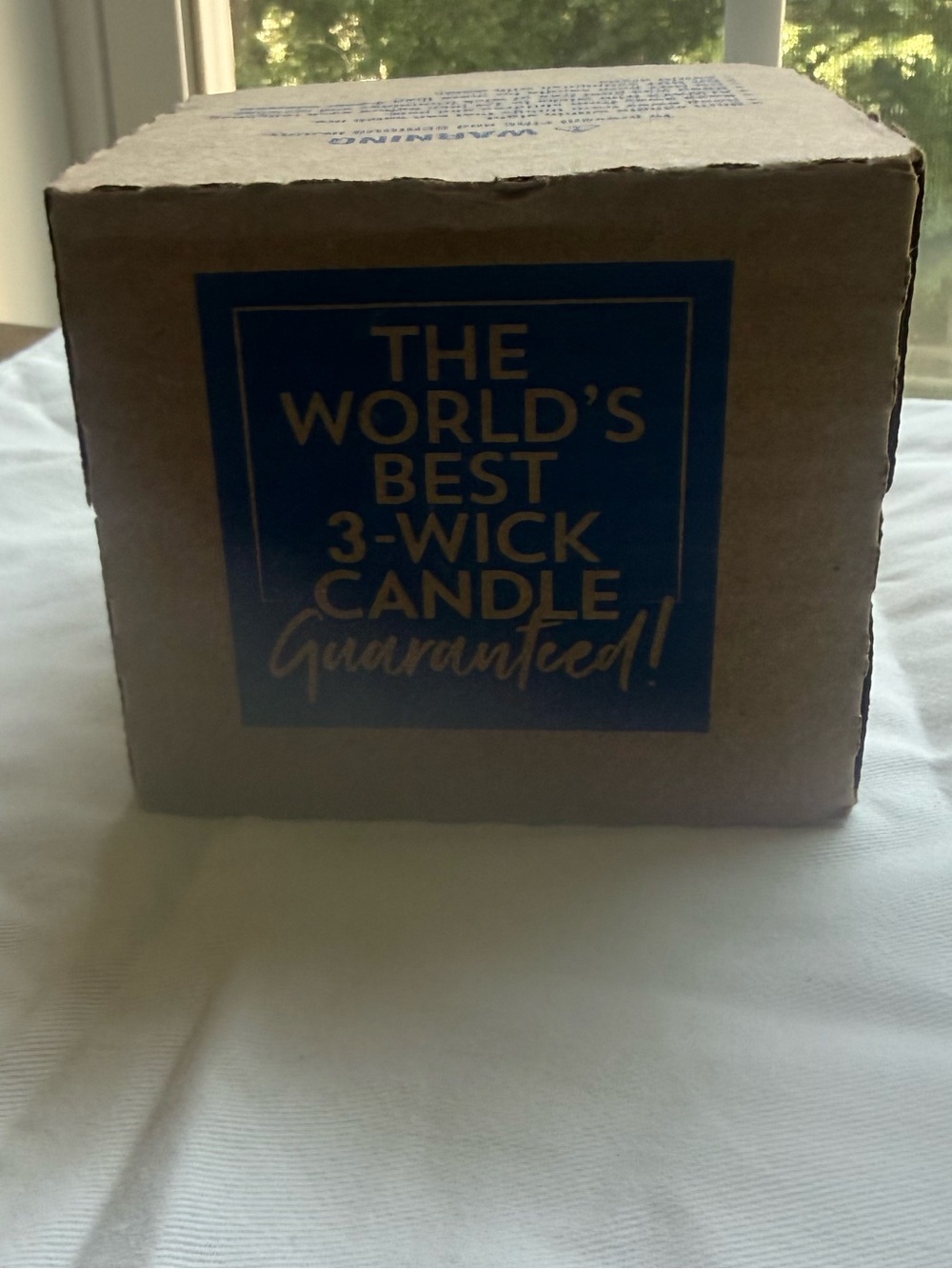 White Barn Laundry Day Candle - Light Blue Vessel with White Lid - Picture 7 of 7